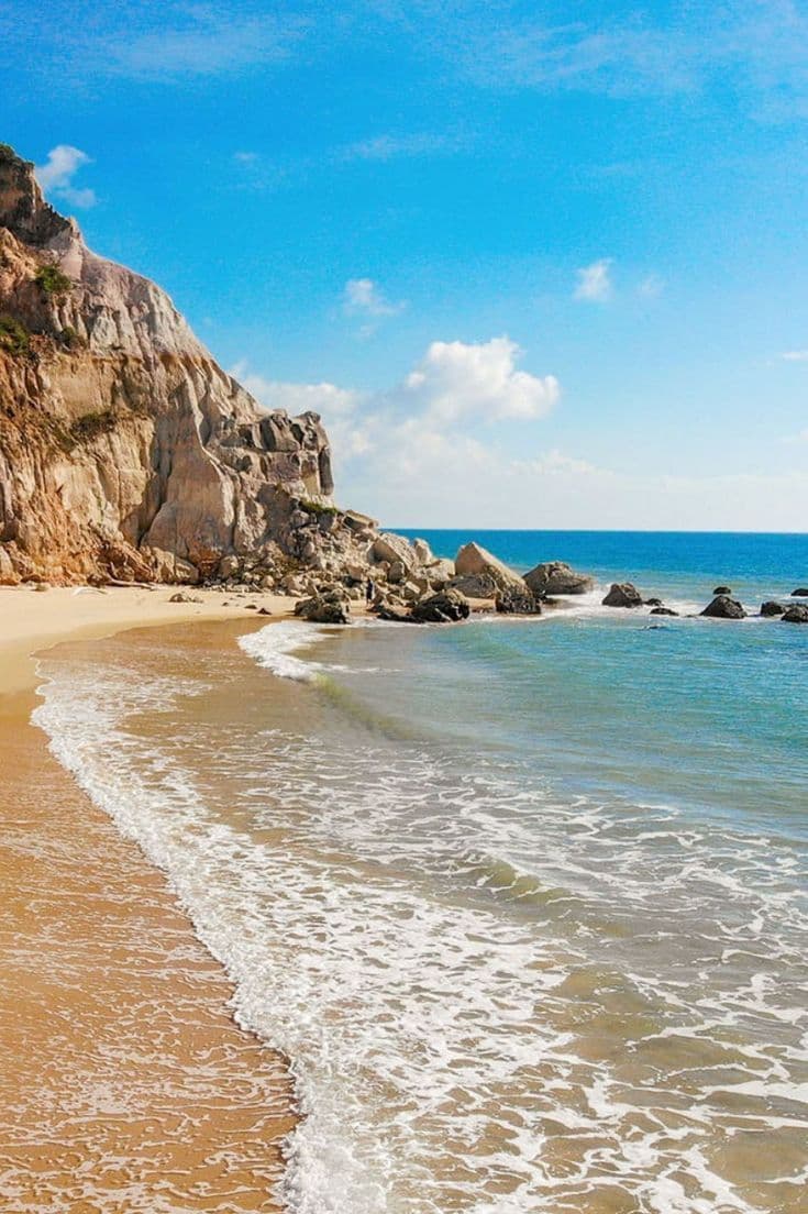 Piscinas naturais da Praia do Espelho, no litoral de Porto Seguro
